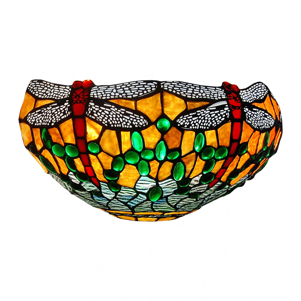 Designer Tiffany Wandleuchte mit rotem und grünem Libellenmotiv - Seitenansicht des einzigartigen, kunstvoll gestalteten Lampenschirms.