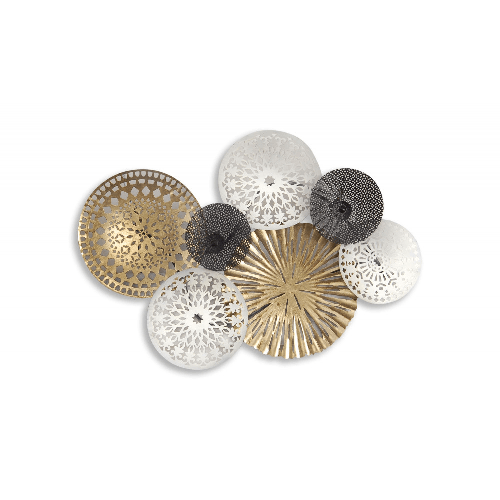 Orientalisches Metallgemälde: Handgefertigte Kunst in harmonischer Komposition, bestehend aus runden Metallformen in Gold, Weiß und Schwarz, die kunstvoll gestaltet sind und eine lebendige Tiefe verleihen.