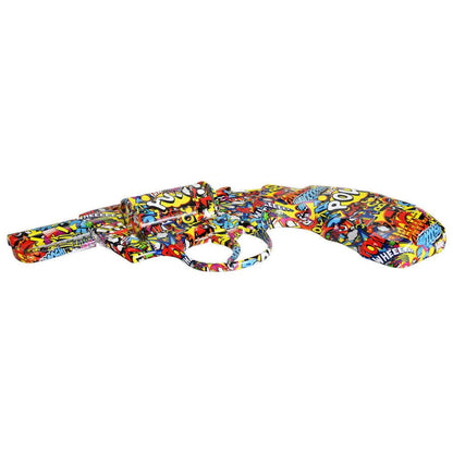 Faszinierende Pop Art Wandskulptur: Seitenansicht der mehrfarbigen Pistole/Revolver aus Kunstharz, 32 x 47 cm, einzigartiges Kunstwerk für stilvolle Innenräume.