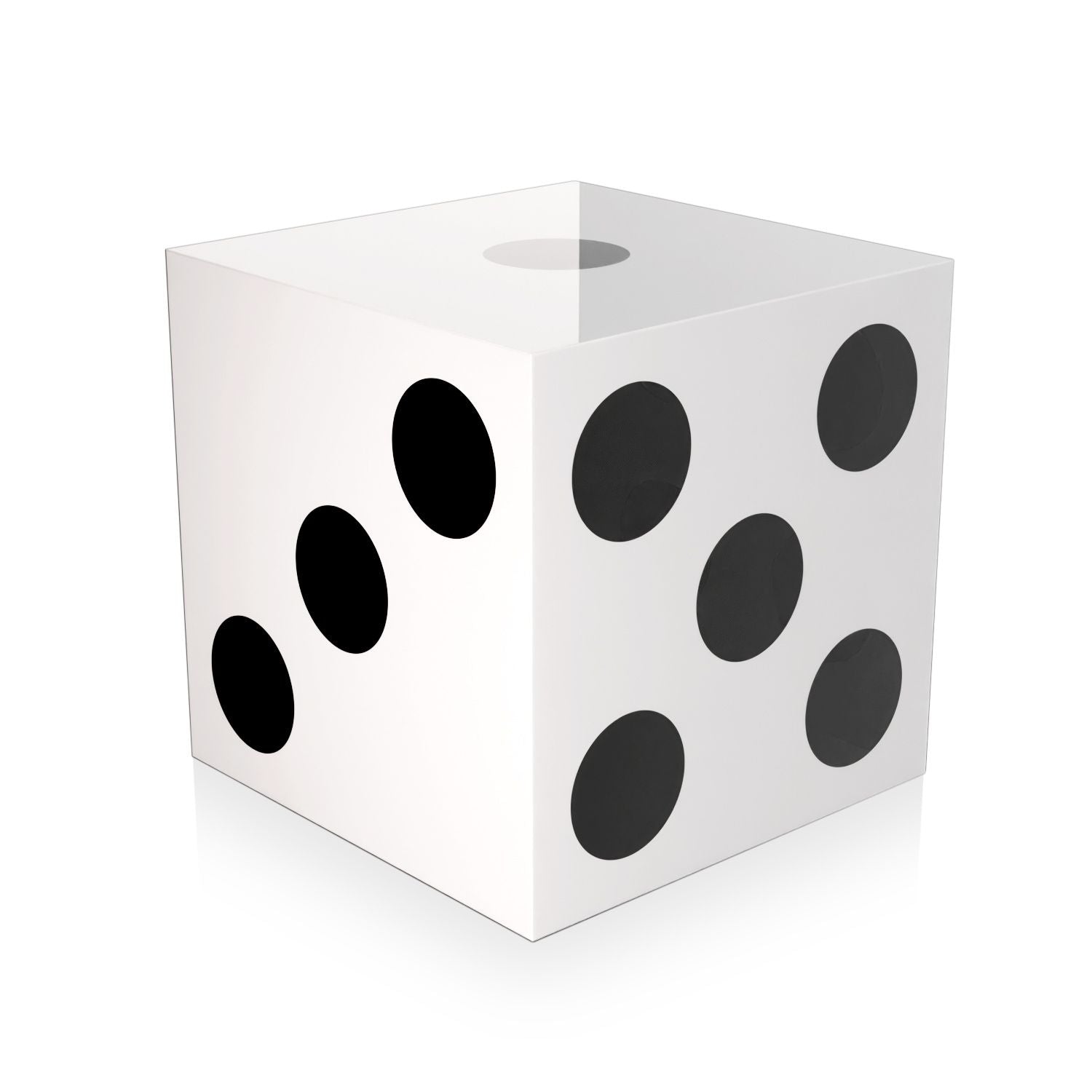 Vielseitigkeit des Beistelltischs Würfel 50 x 50 cm - leicht und einfach zu bewegen, ideal für eine flexible Raumgestaltung.