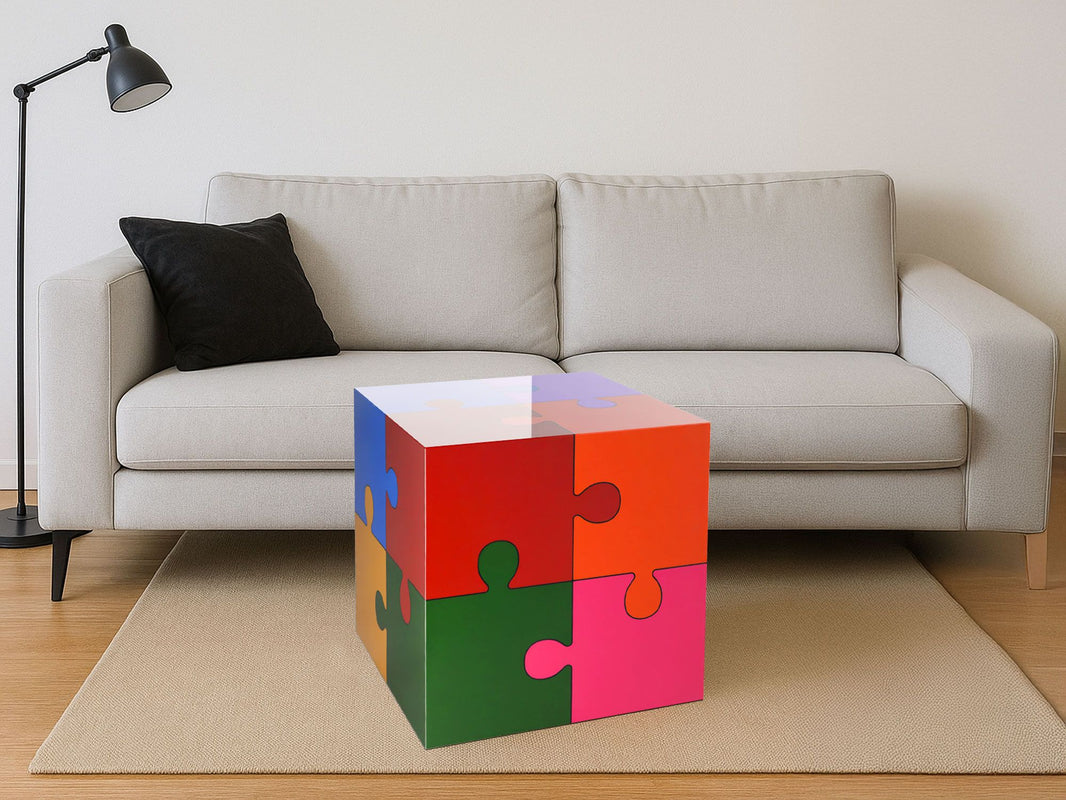 Beistelltisch Puzzle 50x50 cm - Abstrakter Couchtisch mit innovativem rückseitigem Druck, perfekt für Designliebhaber.