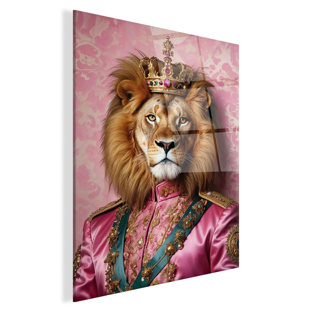 Detailansicht des Acrylbilds Löwe Imperial Pink Parade - Hochwertiges, glänzendes Kunstwerk, das mit einem beeindruckenden Löwenmotiv beeindruckt.
