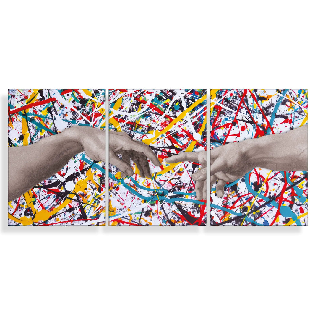 Modernes Acrylgemälde „Die Schöpfung“ 70x150 cm – Detailansicht der Hände, die die Schöpfung darstellen, vor buntem, abstraktem Hintergrund in Methacrylat-Oberfläche, hergestellt in Italien.