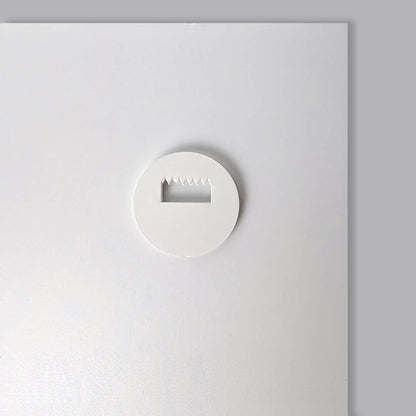 Das Kunstwerk Die Ragatta mit dem Perlenohrring, zertifiziert und made in Italy, ideal für jedes Interieur.