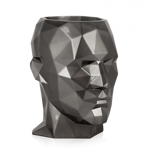 Facettierter Männerkopf Designvase. Moderne figurative Vase aus Fiberglas und lackiertem Finish - Designerobjekte.com