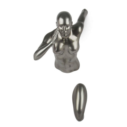 Große Läuferin Skulptur in Anthrazit – Oben betrachtet, zeigt die sportliche Eleganz der Wanddekoration aus Metalleffekt-Harz.