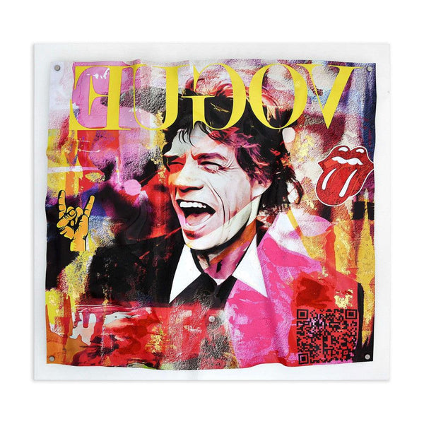 Hommage an Mick Jagger. 80 x 84 cm. Von Hand verziertes Bild auf einer deformierten Acrylplatte mit Montage auf einer transparenten Plexiglasglatte. - Designerobjekte.com