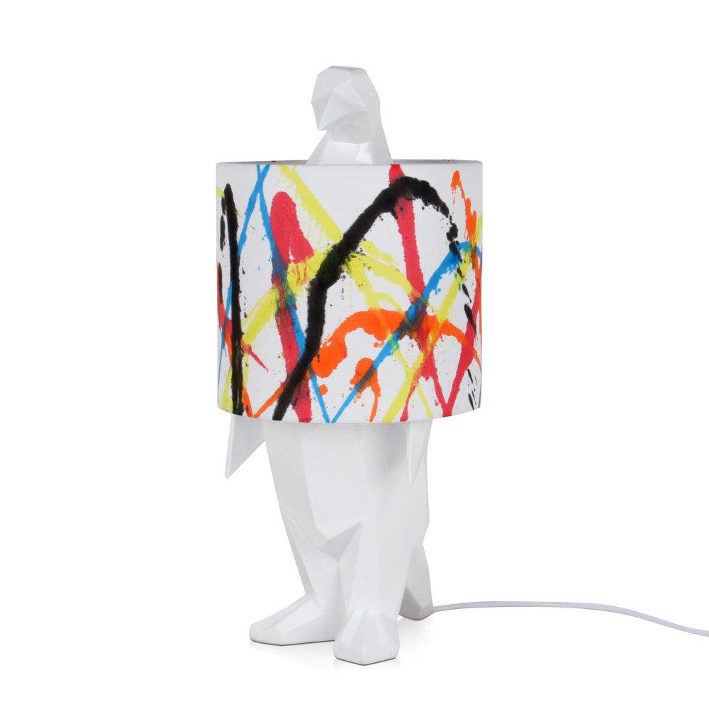 Bunte Pinguin Tischlampe – Handverarbeitetes Kunstwerk aus Harz in Weiß mit einem farbenfrohen Lampenschirm, ideal für kreative Raumgestaltung.