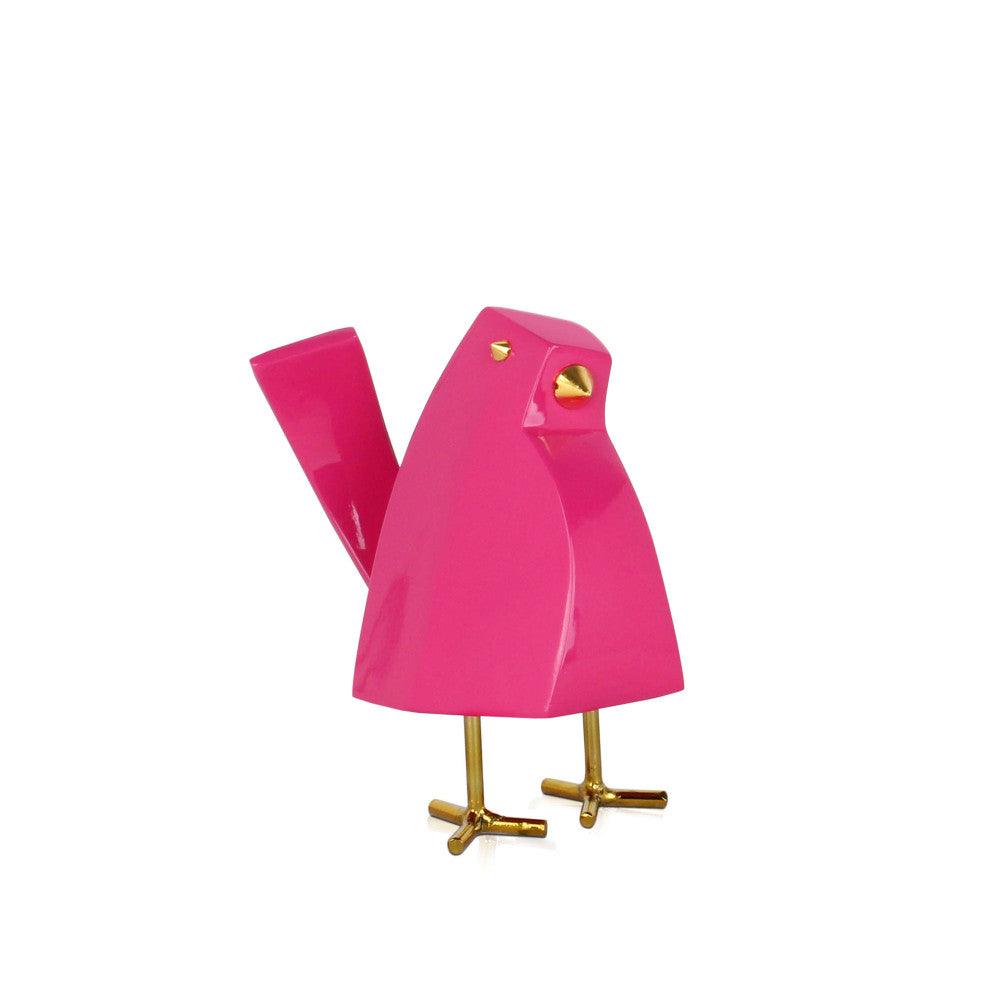 Magentafarbene geometrische Vogel-Skulptur aus lackiertem Harz, die in einem modernen Design dargestellt ist, mit goldenen Füßen und einem stilisierten Körper.