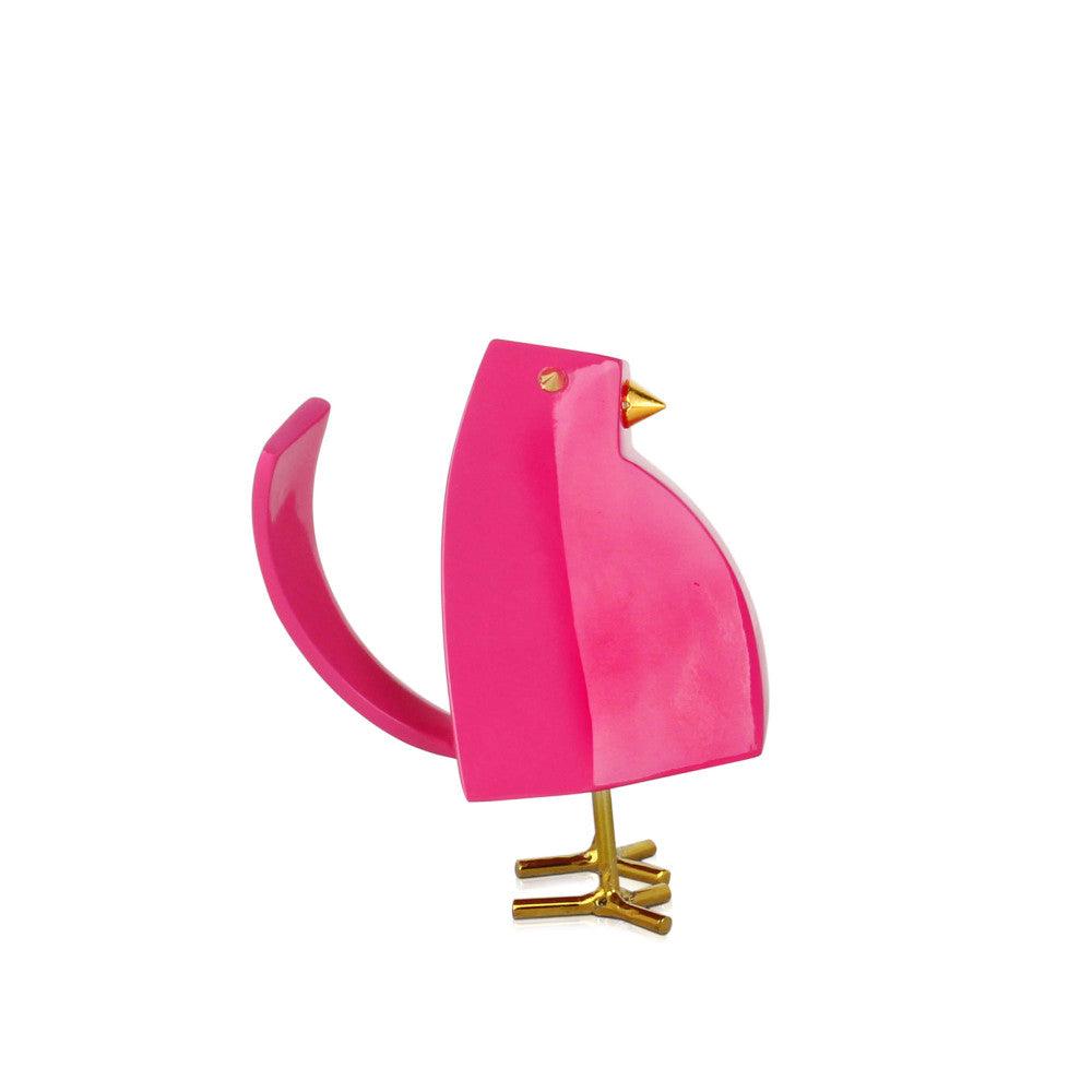 Magentafarbene geometrische Vogel-Skulptur aus lackiertem Harz, einzelne Vogelansicht in Pink mit goldenen Füßen und innovativem Design.