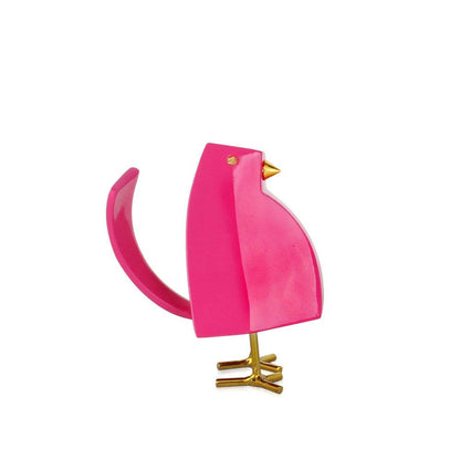 Magentafarbene geometrische Vogel-Skulptur aus lackiertem Harz, einzelne Vogelansicht in Pink mit goldenen Füßen und innovativem Design.