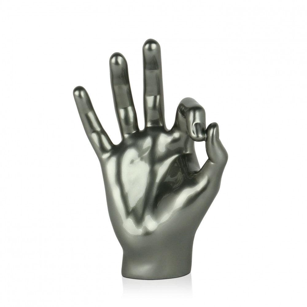 Moderne figurative Skulptur in anthrazit mit Metalleffekt – Sculptur einer Hand mit dem Zeichen für ‚Okay‘, handgefertigtes Kunstwerk für stilvolle Inneneinrichtungen.