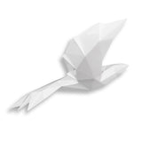 Origami - Vogel weiß. Facettierte moderne Skulptur aus lackiertem Kunstharz, zum Aufhängen an die Wand - Designerobjekte.com