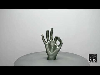 Moderne Figurative Skulptur. Anthrazit. Handgefertigt. Metalleffekt. Hochwertiges Harz. 27 x 18 x 11 cm.