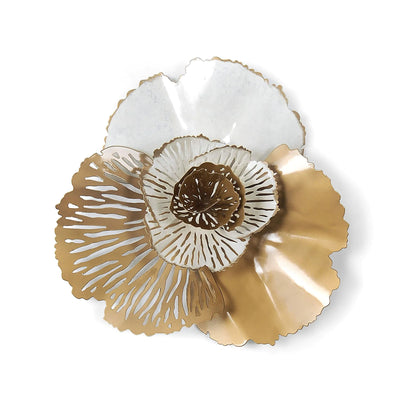 Handgefertigte Wandskulptur: Perforierte Blumen in Gold und Silber – Kunstwerk aus hochwertigem Eisen, präsentiert mit Qualitätssiegel