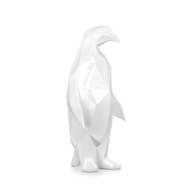 Weißer Pinguin, Kunstharzskulptur. Facettierte moderne Skulptur aus lackiertem Harz. 50 x 22 x 19 cm - Designerobjekte.com