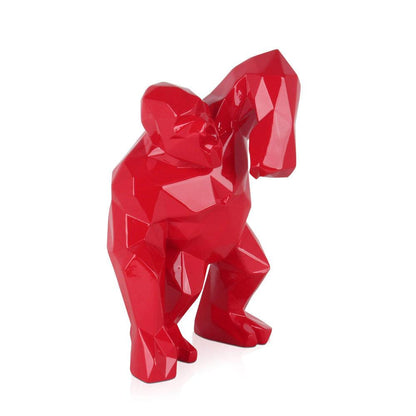 Wütender King Kong - moderne rot lackierte Skulptur aus Harz, seitliche Ansicht, zeigt die künstlerische Form und Struktur.